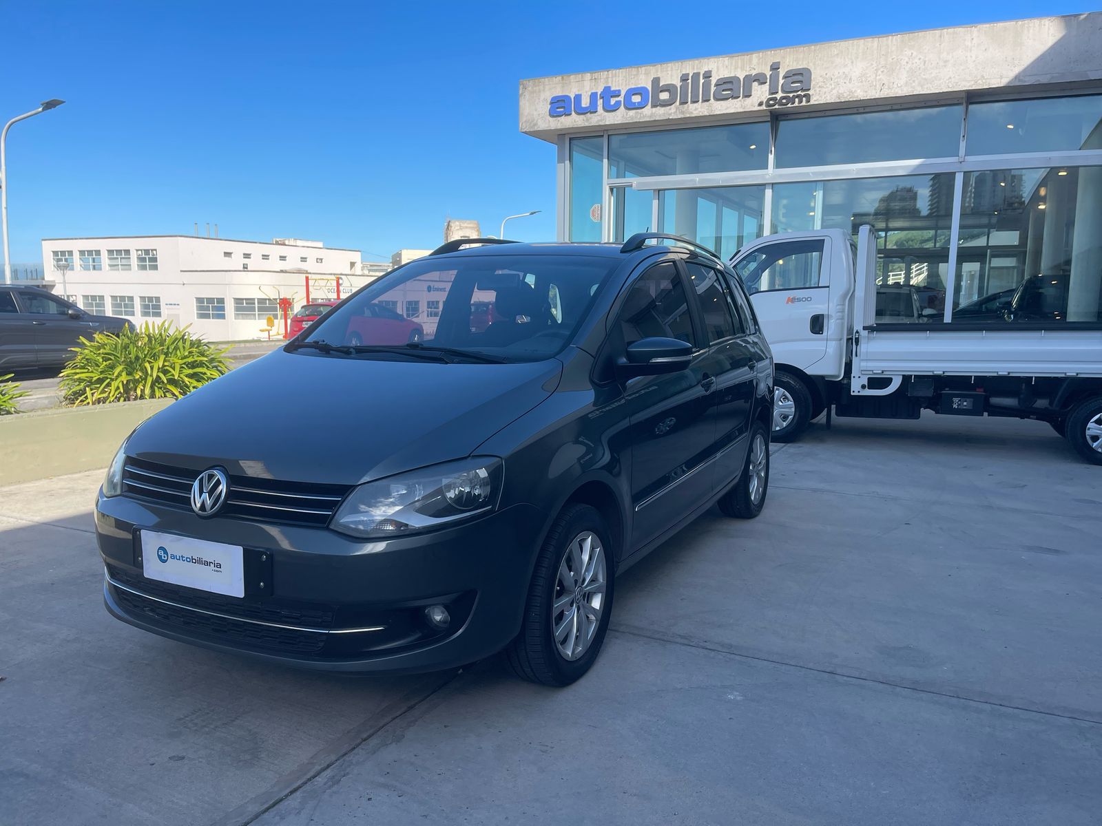 Volkswagen Suran